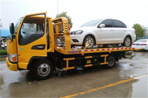 汕尾附近拖车救援24小时服务热线